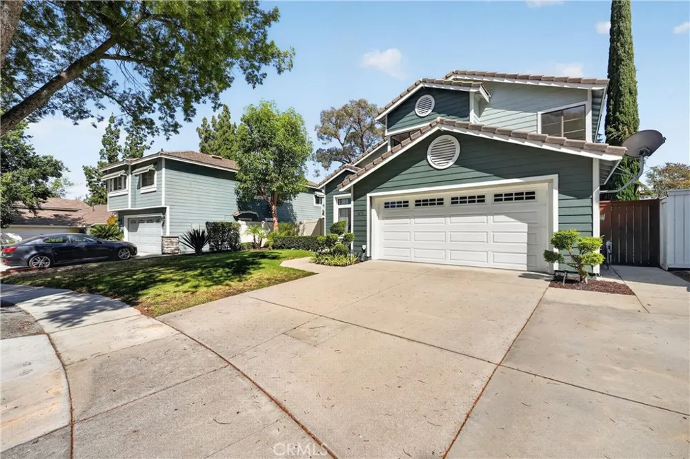 1875 Butternut Corona, CA 92882