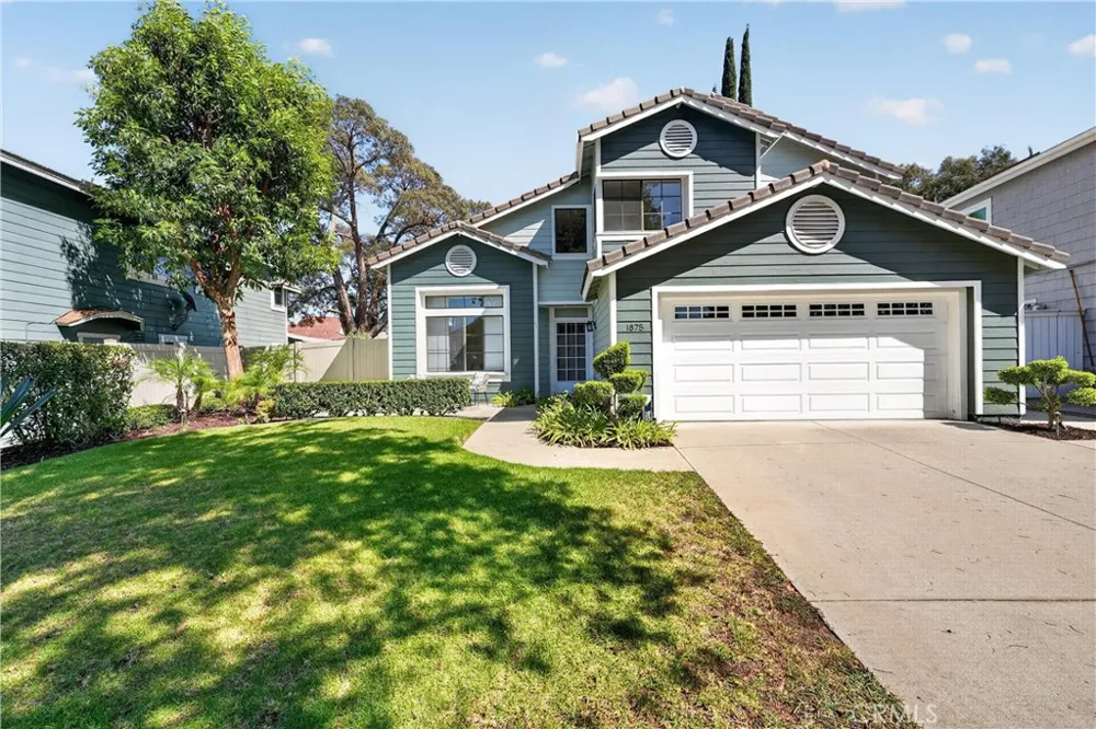1875 Butternut Corona, CA 92882