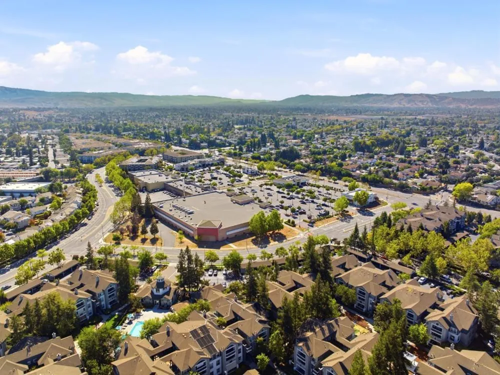 513 Manhattan Place San Jose, CA 95136