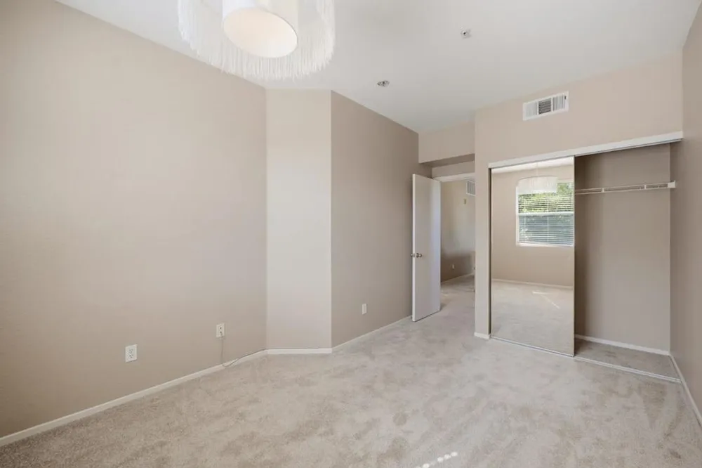 513 Manhattan Place San Jose, CA 95136