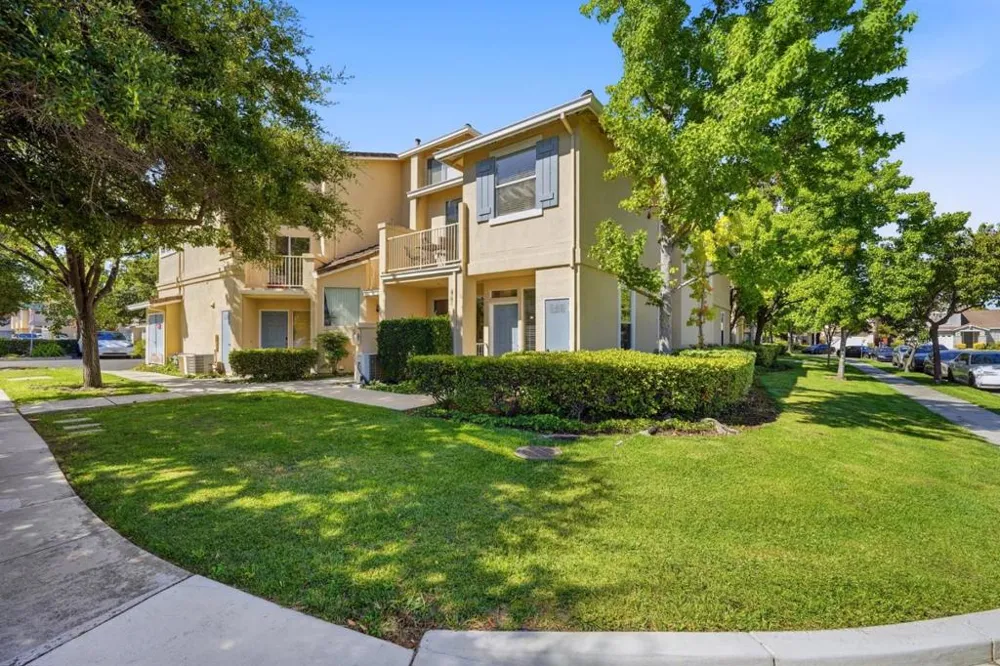 513 Manhattan Place San Jose, CA 95136