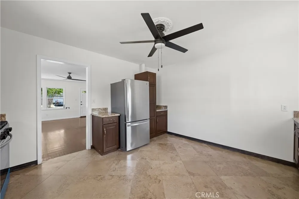 141 S Minnesota Avenue Glendora, CA 91741