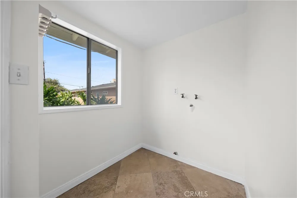 141 S Minnesota Avenue Glendora, CA 91741