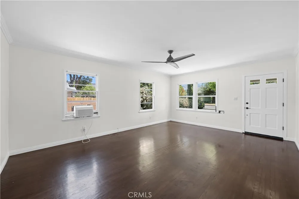 141 S Minnesota Avenue Glendora, CA 91741