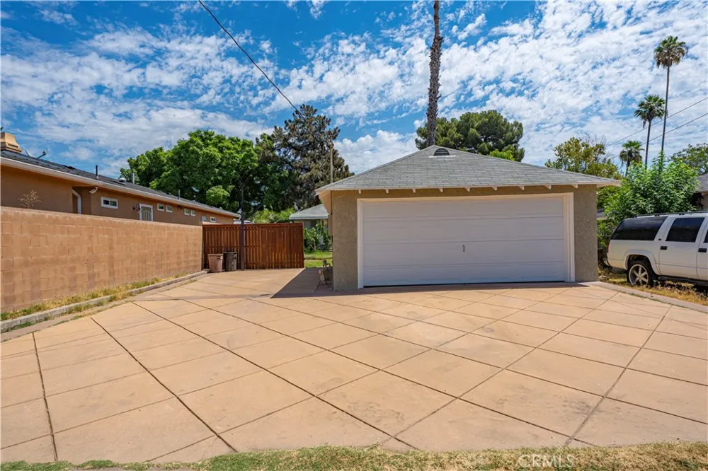 141 S Minnesota Avenue Glendora, CA 91741