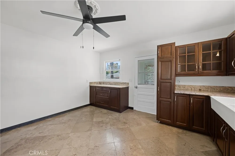 141 S Minnesota Avenue Glendora, CA 91741