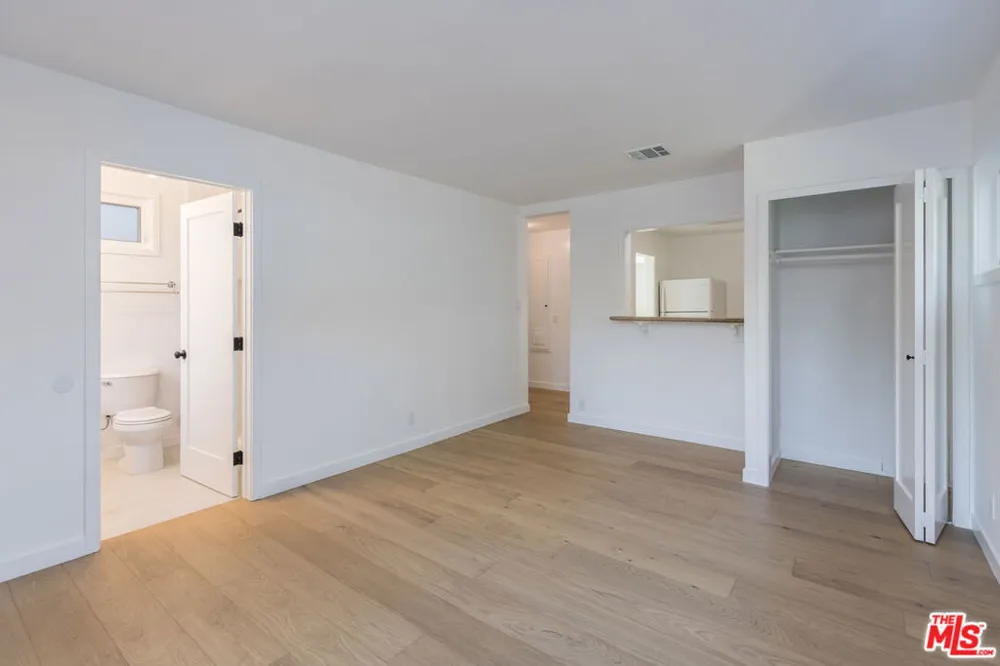 3562 Veteran Avenue Los Angeles, CA 90034