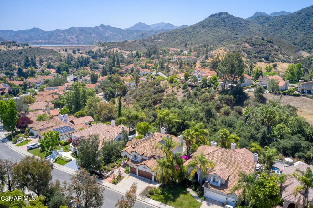 2554 Kirsten Lee Drive Westlake Village, CA 91361