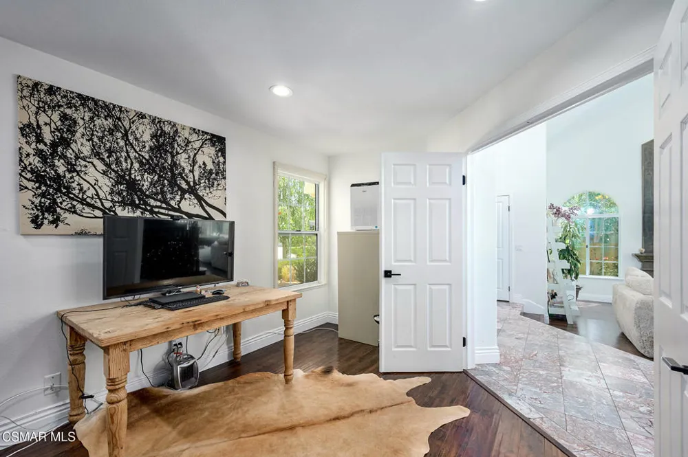 2554 Kirsten Lee Drive Westlake Village, CA 91361