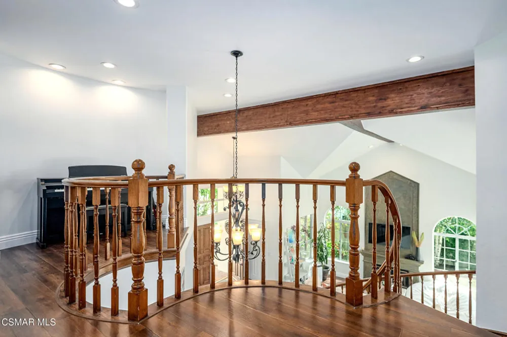 2554 Kirsten Lee Drive Westlake Village, CA 91361