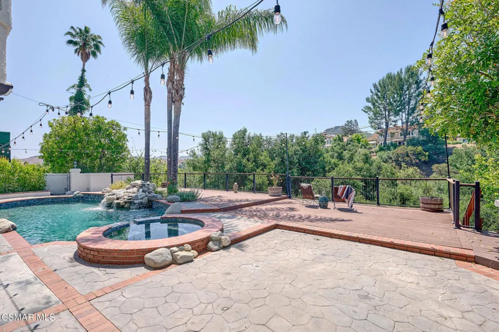 2554 Kirsten Lee Drive Westlake Village, CA 91361
