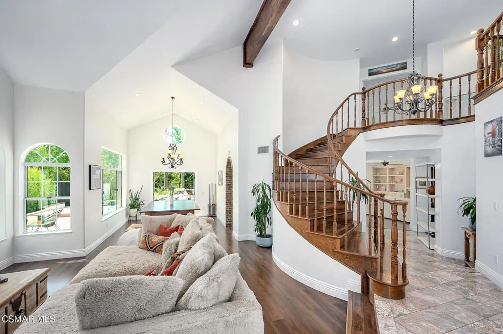 2554 Kirsten Lee Drive Westlake Village, CA 91361