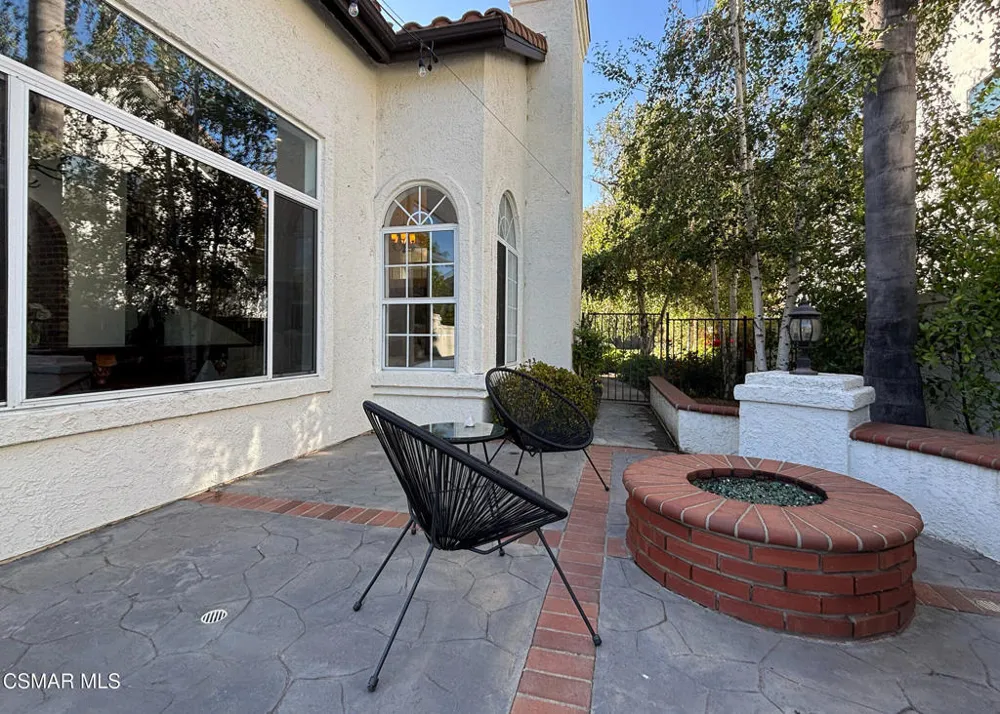 2554 Kirsten Lee Drive Westlake Village, CA 91361