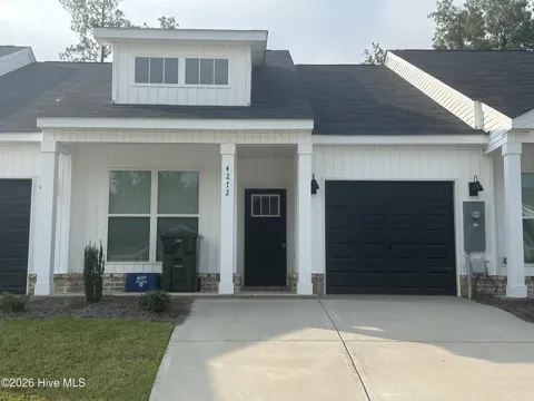 4272 Beautiful Pond Park