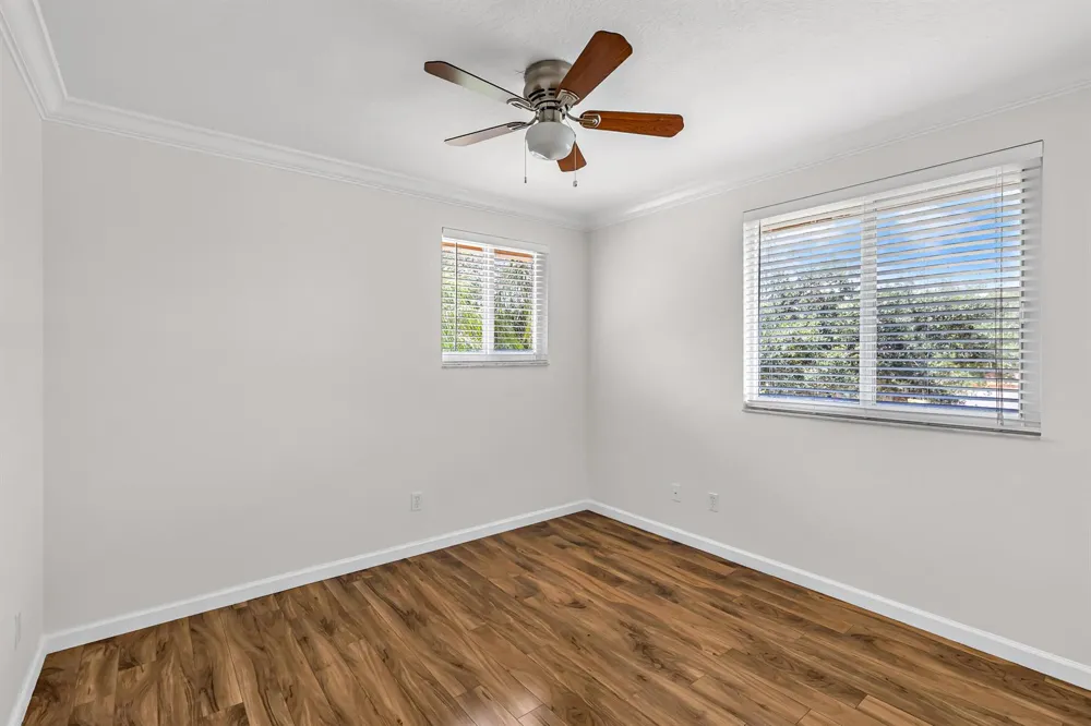 12571 NW 57th Court Coral Springs, FL 33076