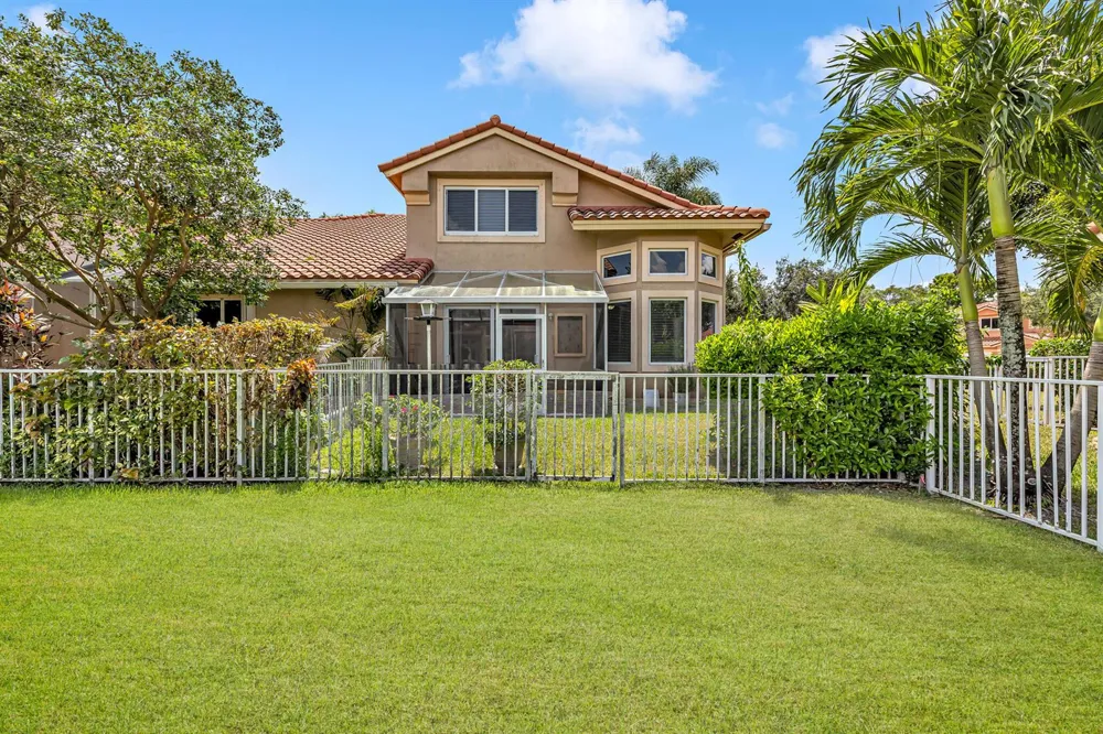 12571 NW 57th Court Coral Springs, FL 33076