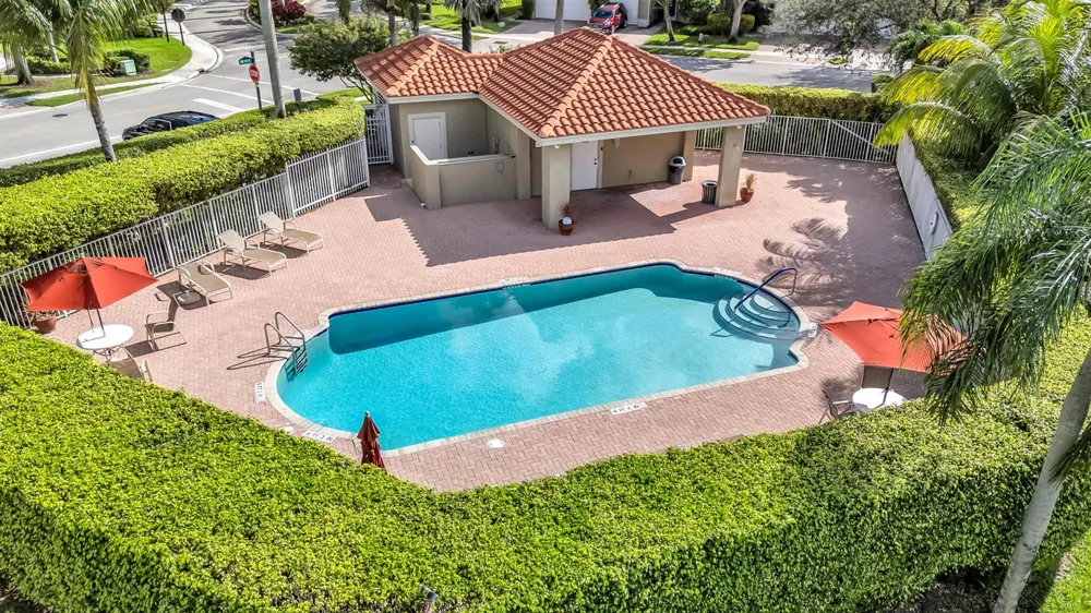 12571 NW 57th Court Coral Springs, FL 33076