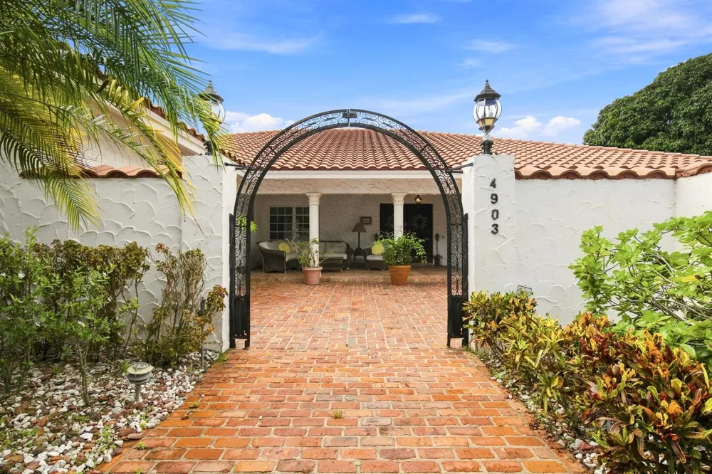 4903 WOODLANDS BOULEVARD Tamarac, FL 33319