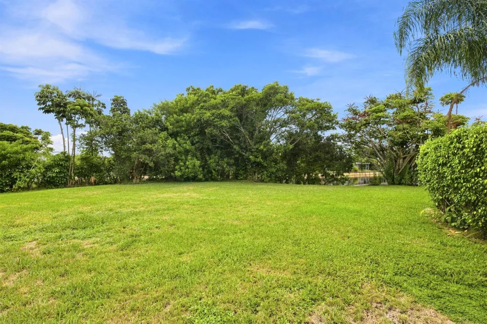 4903 WOODLANDS BOULEVARD Tamarac, FL 33319