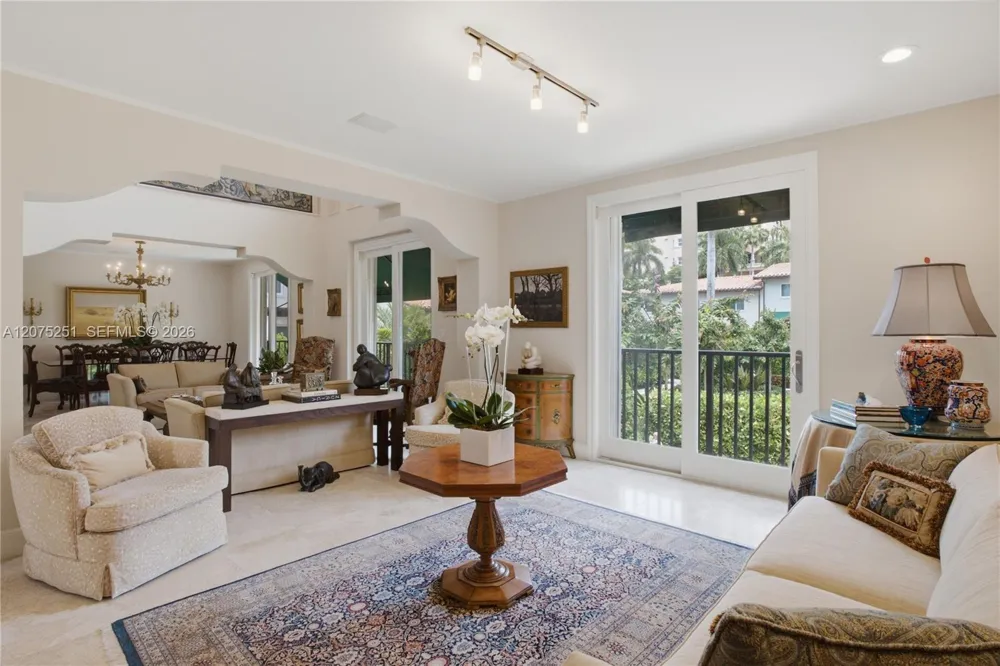 13626 Deering Bay Dr Coral Gables, FL 33158
