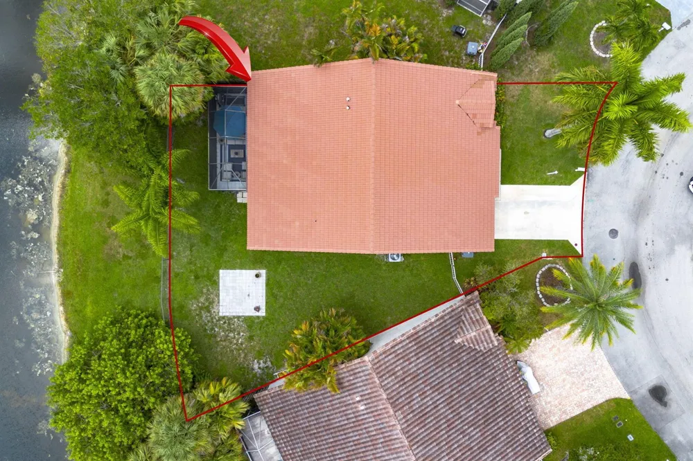11140 LAKEAIRE CIRCLE Boca Raton, FL 33498