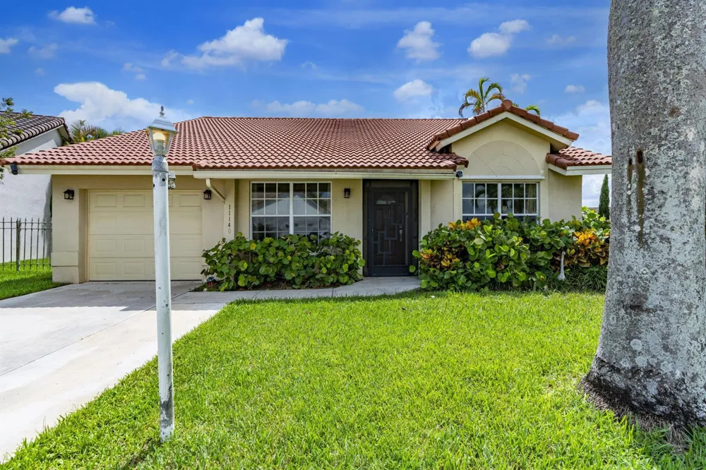 11140 LAKEAIRE CIRCLE Boca Raton, FL 33498