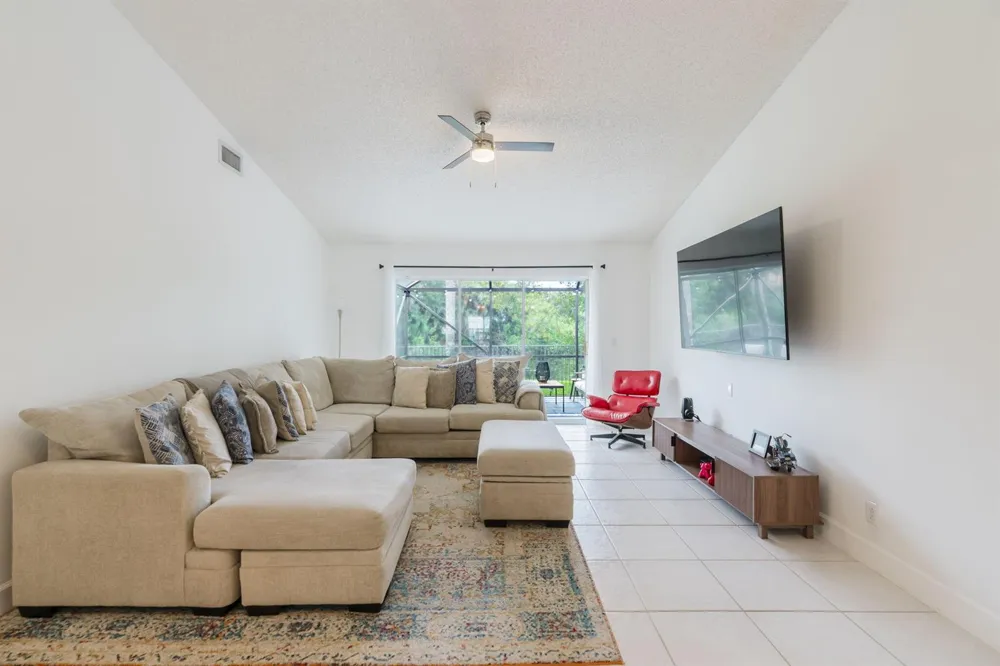 11140 LAKEAIRE CIRCLE Boca Raton, FL 33498