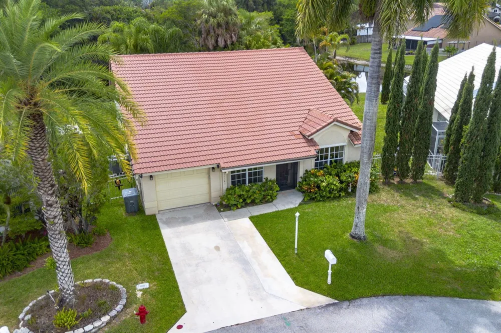 11140 LAKEAIRE CIRCLE Boca Raton, FL 33498