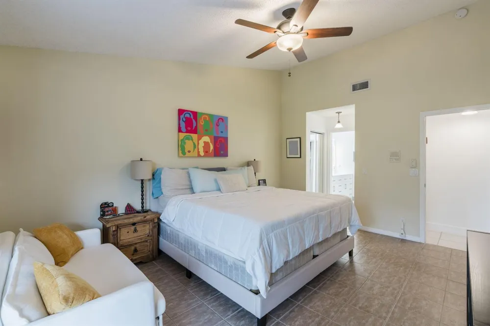 11140 LAKEAIRE CIRCLE Boca Raton, FL 33498