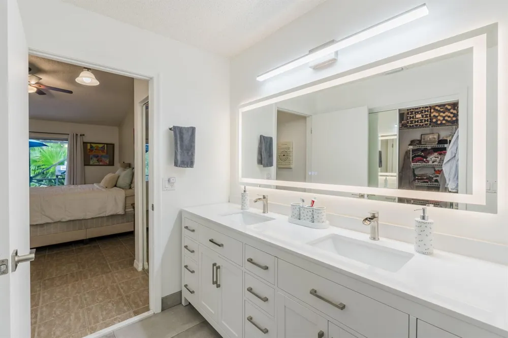 11140 LAKEAIRE CIRCLE Boca Raton, FL 33498