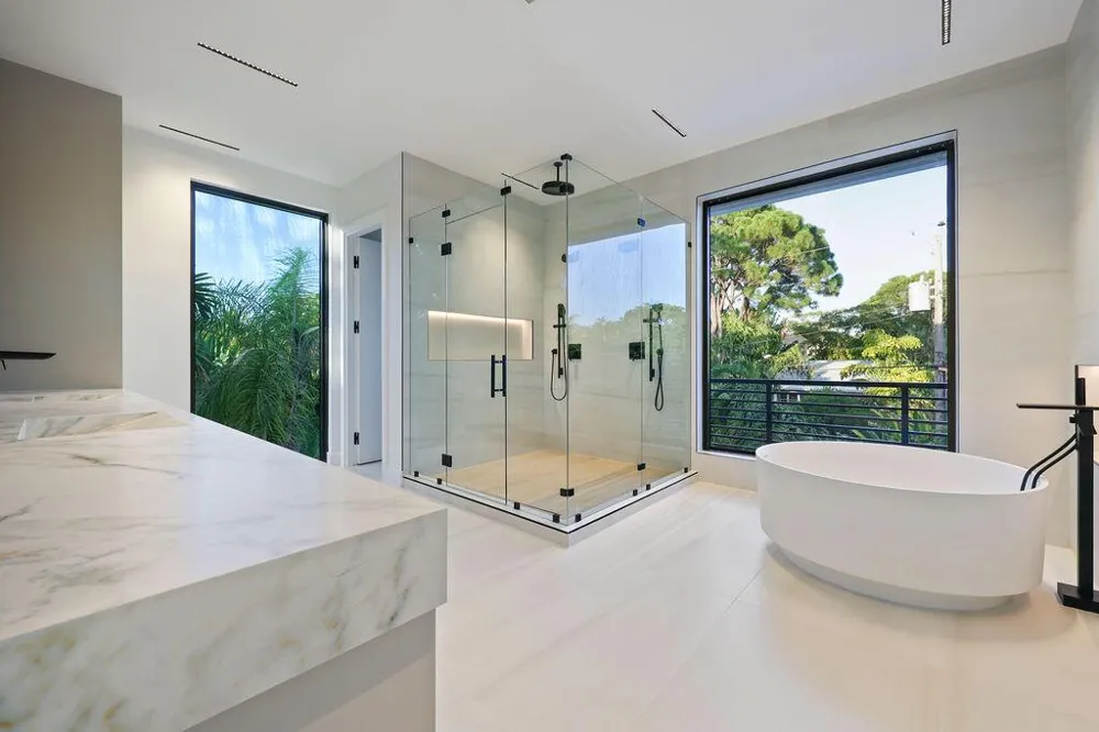 728 NE 17th Terrace Fort Lauderdale, FL 33304