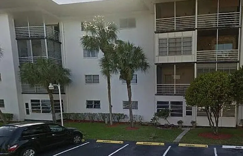 4740 NW 21ST STREET #101 Lauderhill, FL 33313