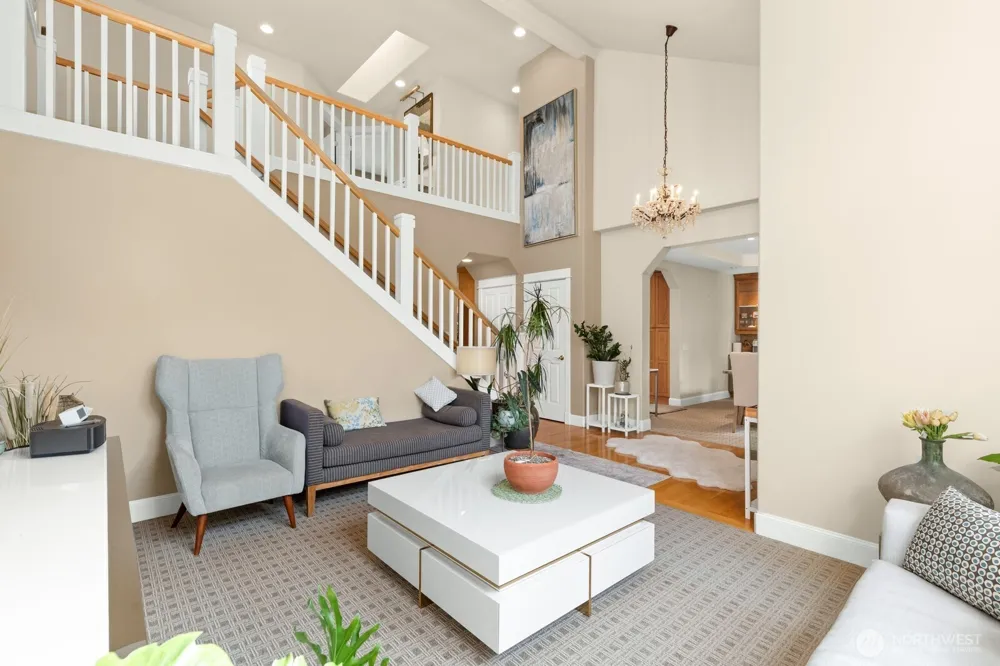 24007 76th Avenue W Edmonds, WA 98026