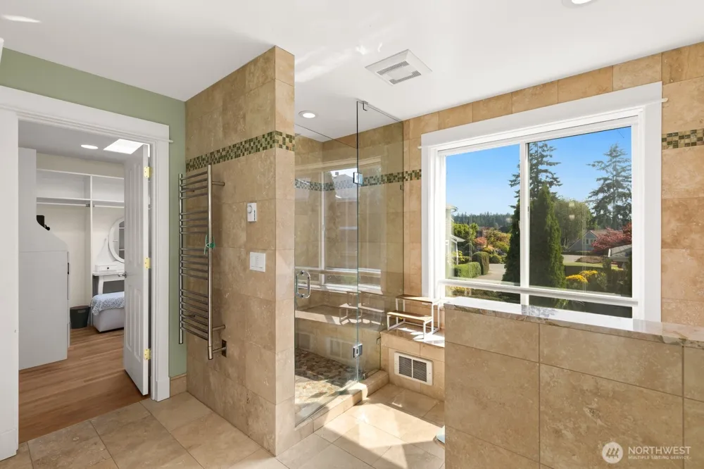 24007 76th Avenue W Edmonds, WA 98026