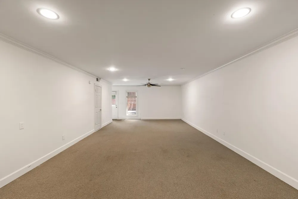 4412 Estes Rd Nashville, TN 37215