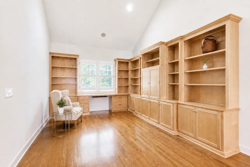 4412 Estes Rd Nashville, TN 37215