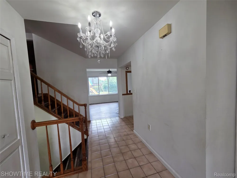 35706 Duke Drive Sterling Heights City, MI 48310