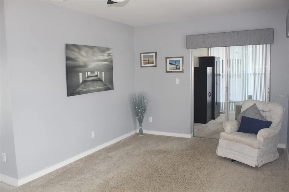 12400 PARK BLVD #206 Seminole, FL 33772