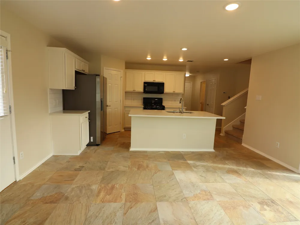 1306 Davis Mountain Loop Cedar Park, TX 78613