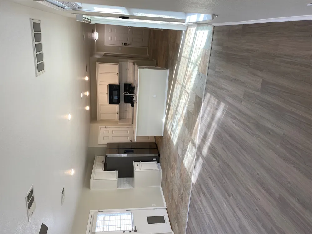 1306 Davis Mountain Loop Cedar Park, TX 78613