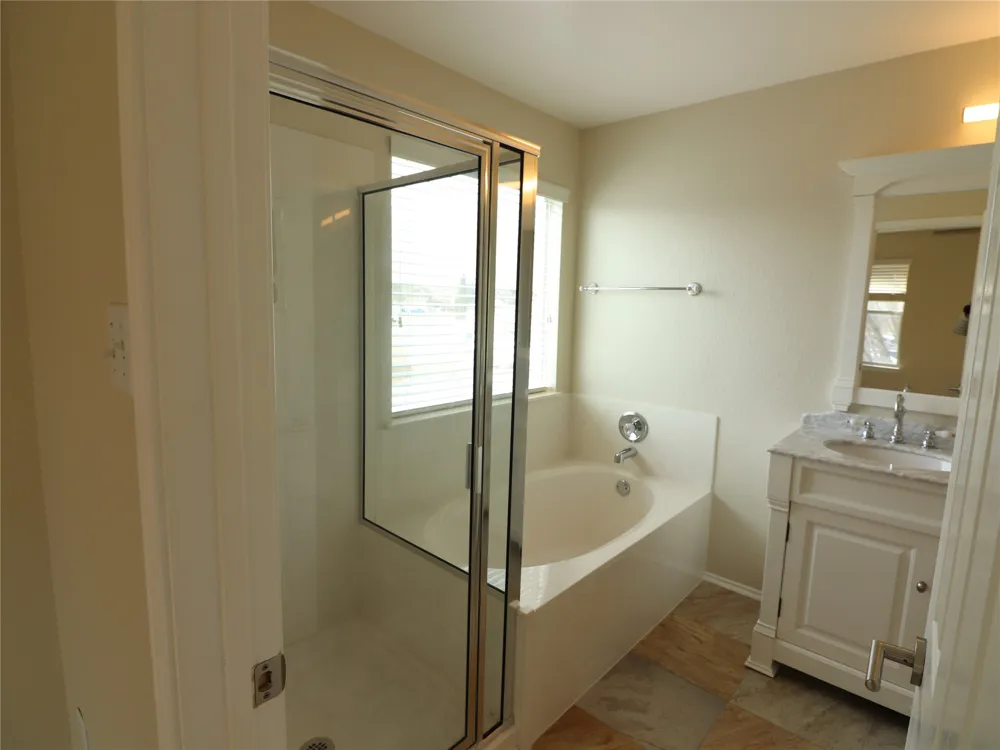 1306 Davis Mountain Loop Cedar Park, TX 78613