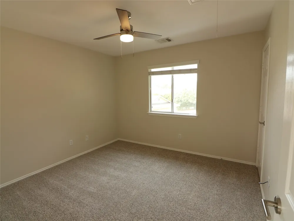 1306 Davis Mountain Loop Cedar Park, TX 78613