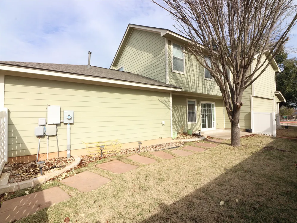 1306 Davis Mountain Loop Cedar Park, TX 78613