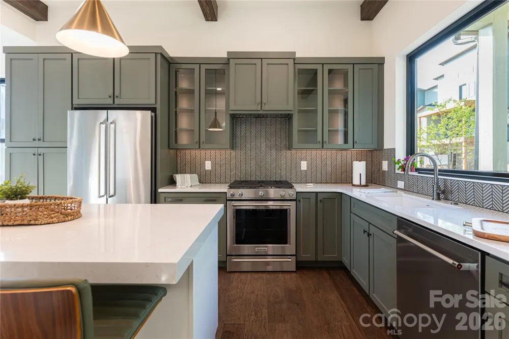608 Storybook Villas Trail Asheville, NC 28804