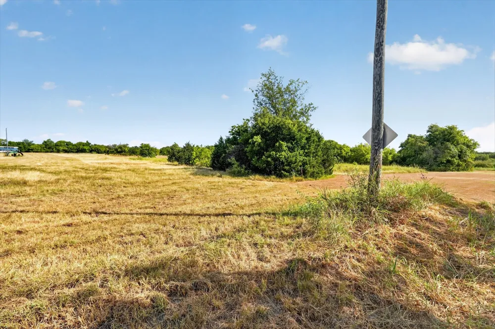 1195 Blum, TX 76627