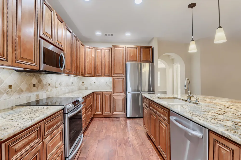 316 Shady Timbers Lane Murphy, TX 75094