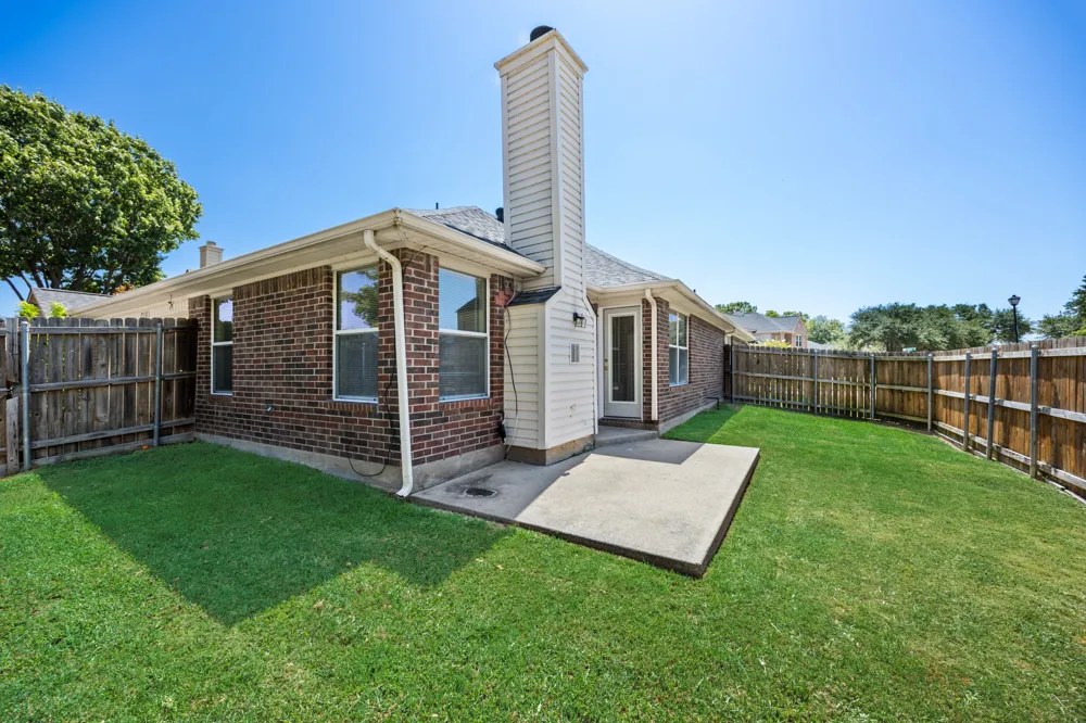 9701 Rochdale Drive Rowlett, TX 75087