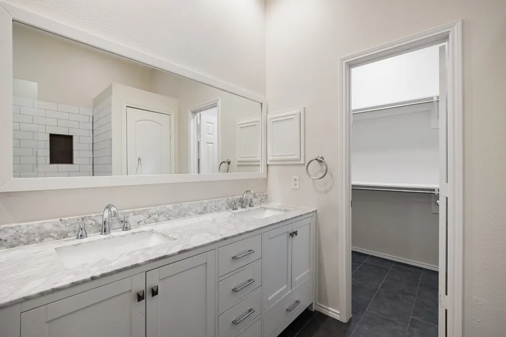 9701 Rochdale Drive Rowlett, TX 75087