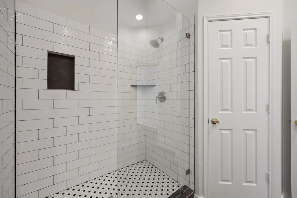 9701 Rochdale Drive Rowlett, TX 75087