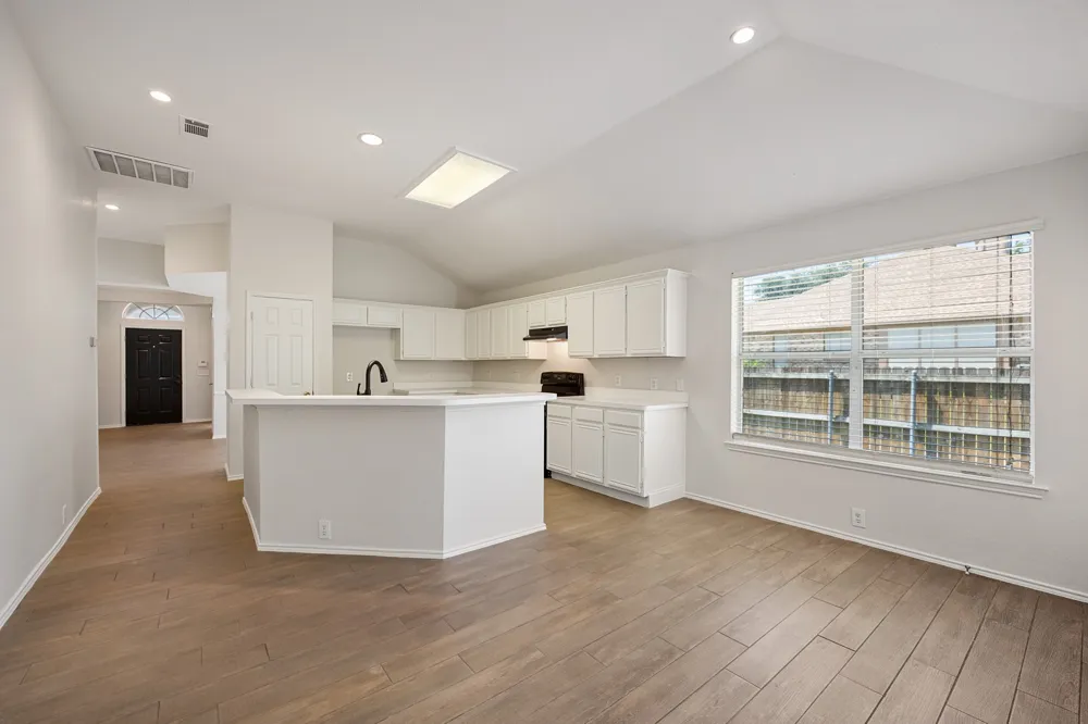 9701 Rochdale Drive Rowlett, TX 75087